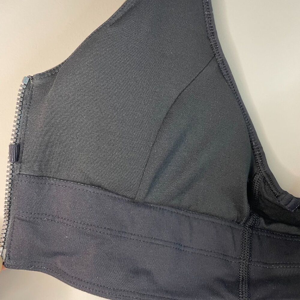 Lululemon Zipper Cool to Street Racerback Sports Bra Black No Tag Size 4 - Picture 11 of 11